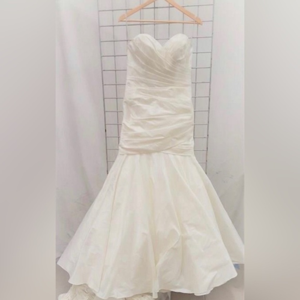 WTOO Ivory Clara Wedding Dress size 10 NWT